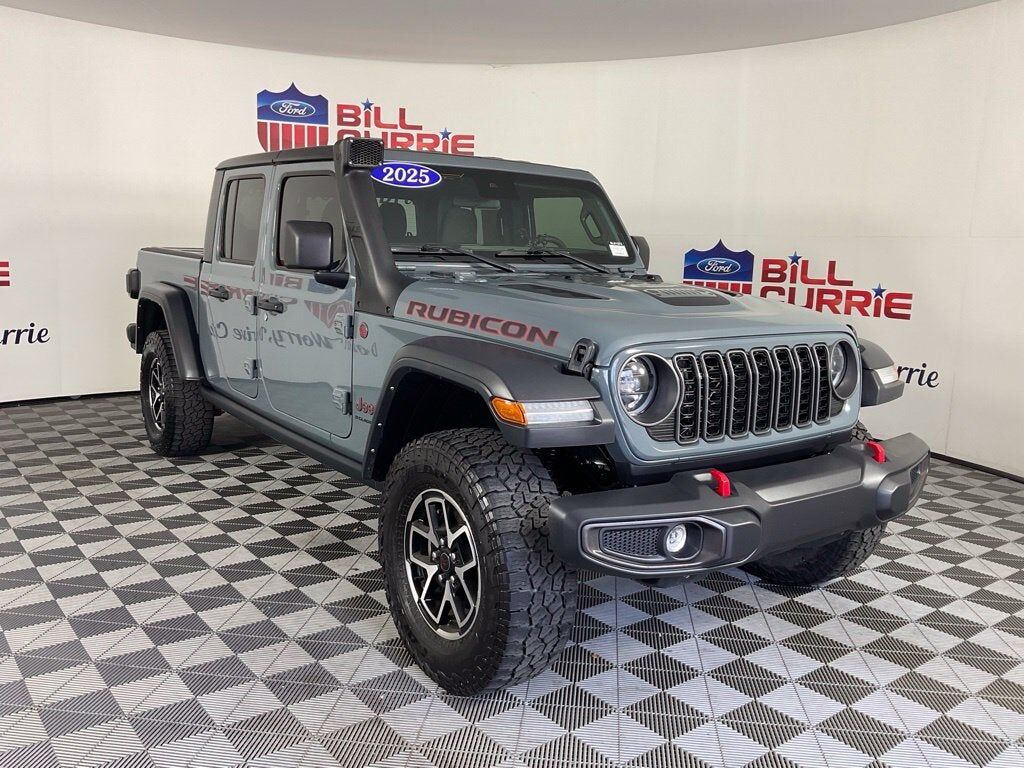 2025 JEEP Gladiator