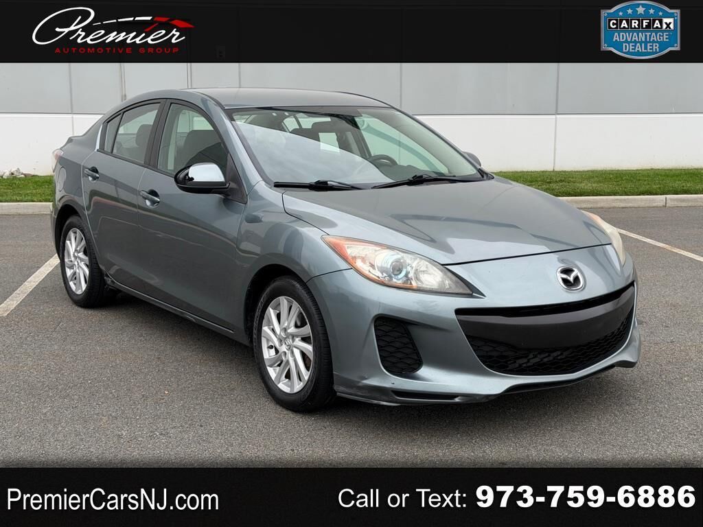 2012 MAZDA Mazda3