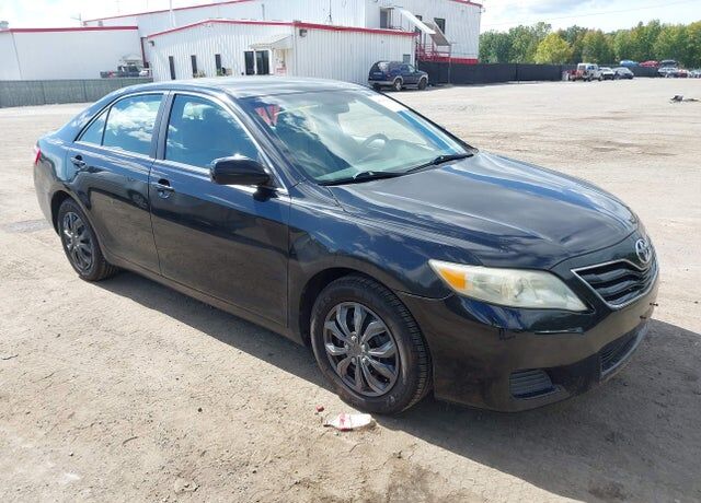 2010 TOYOTA Camry