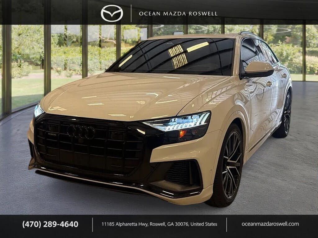 2022 AUDI Q8