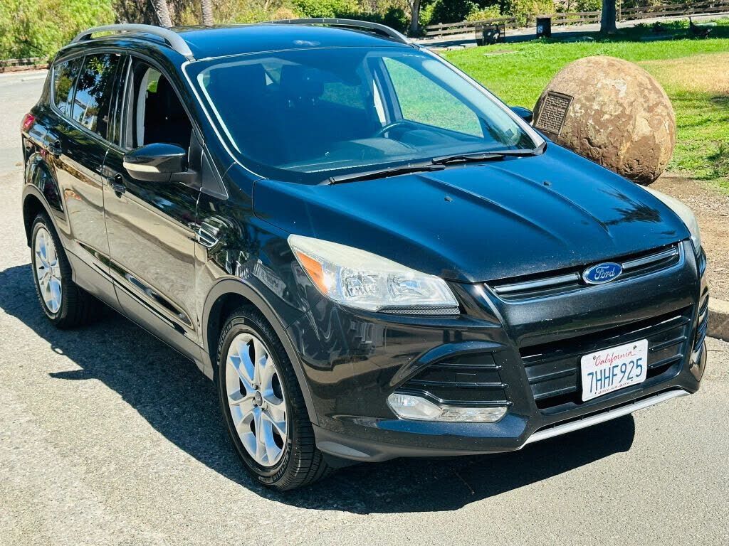 2014 FORD Escape