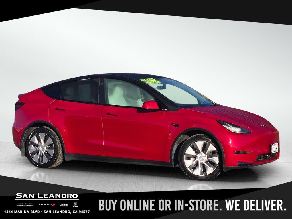 2022 TESLA Model Y