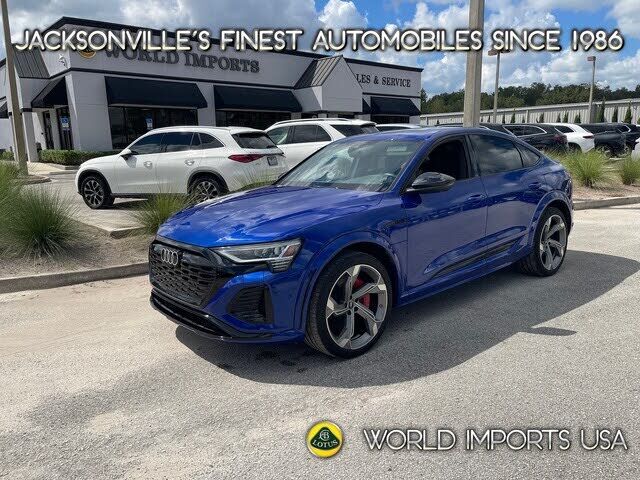 2024 AUDI SQ8
