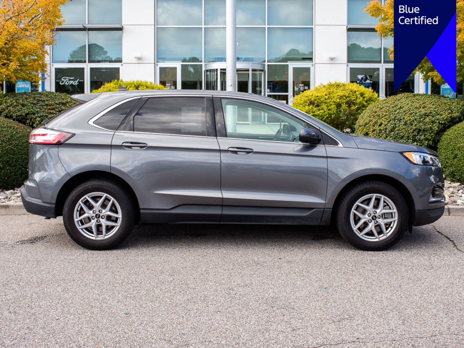 2024 FORD Edge