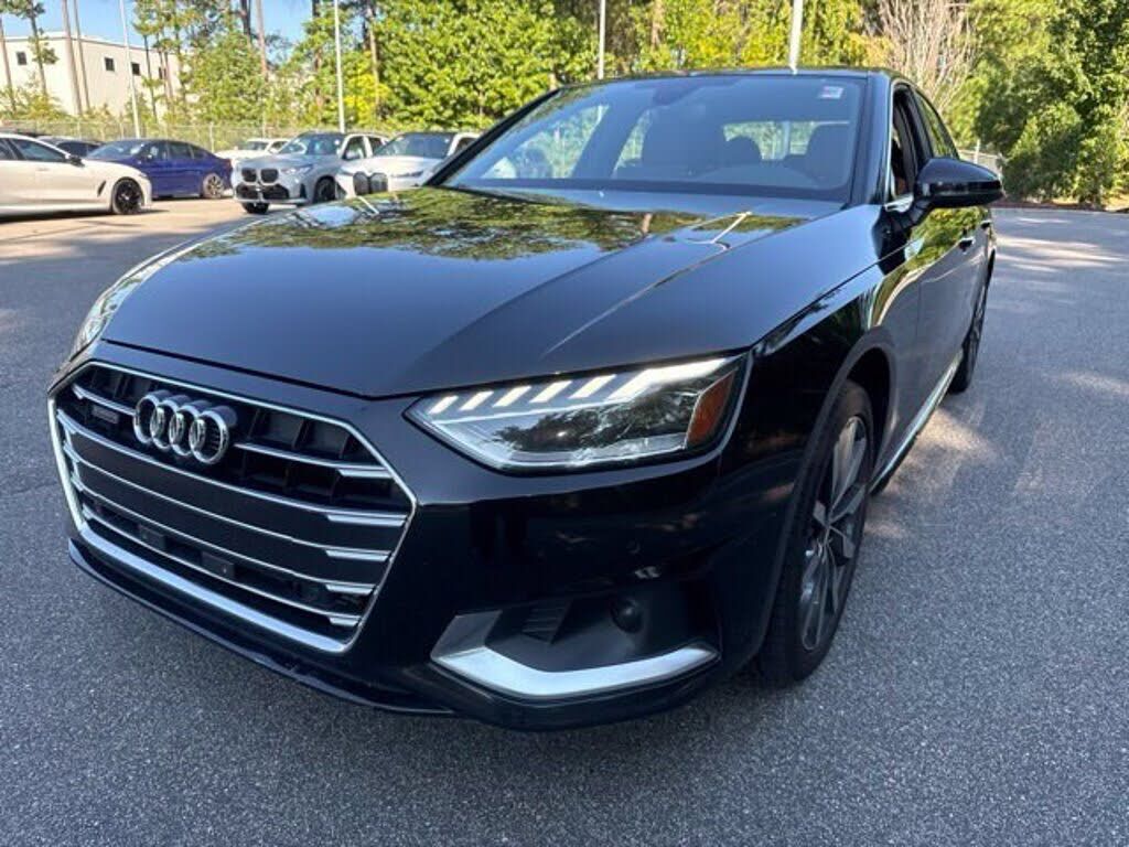 2022 AUDI A4