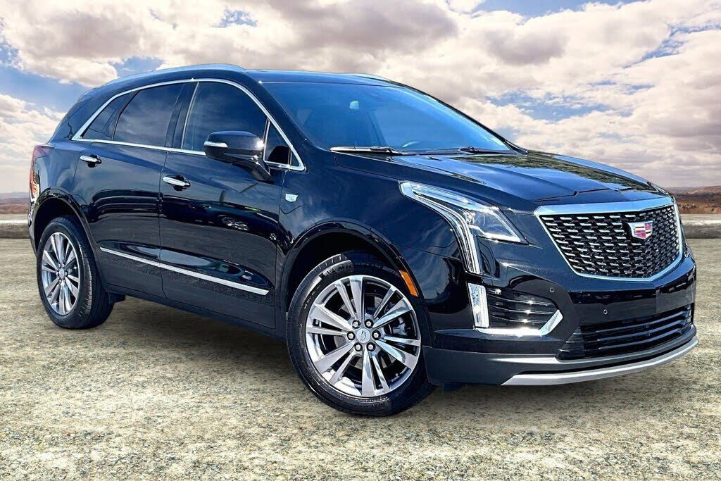 2025 CADILLAC XT5