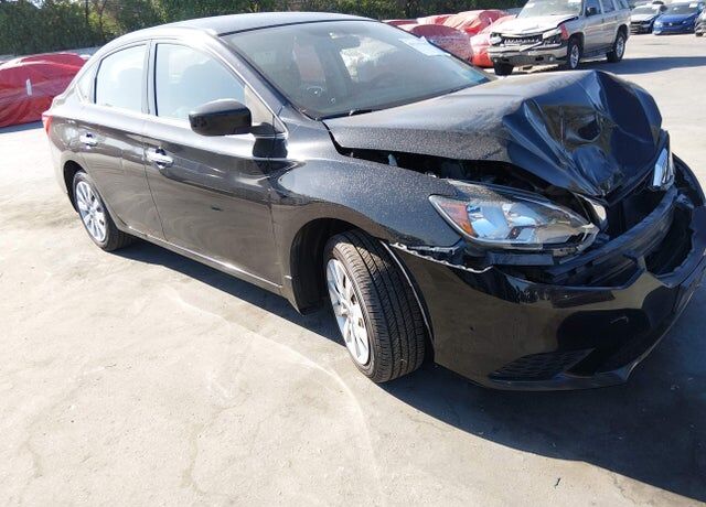2016 NISSAN Sentra