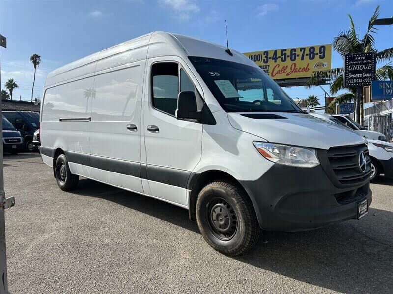 2023 Mercedes-Benz Sprinter
