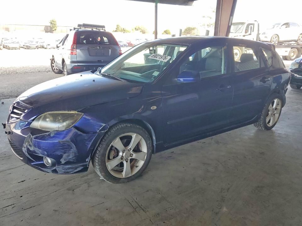 2004 MAZDA Mazda3