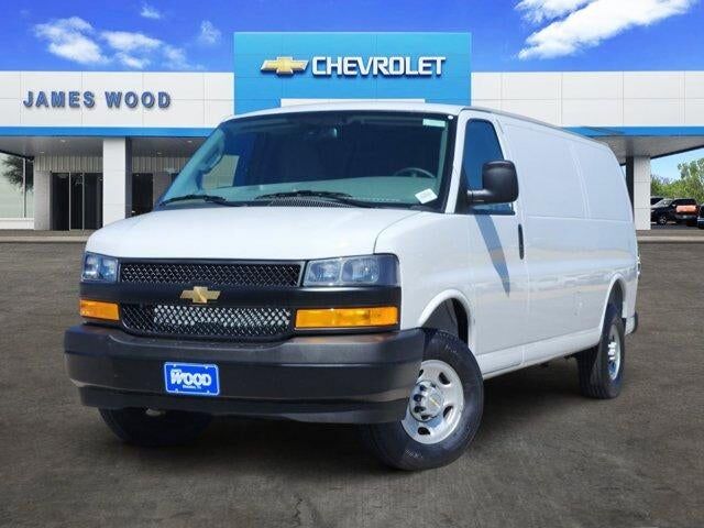 2026 CHEVROLET Express