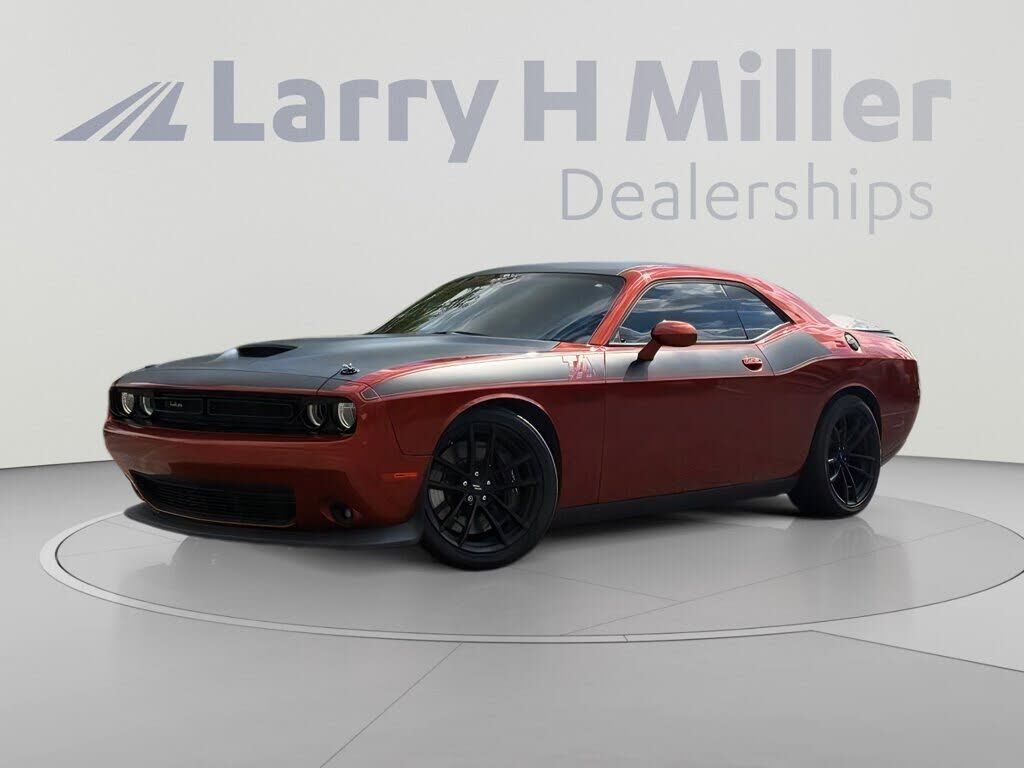 2021 DODGE Challenger