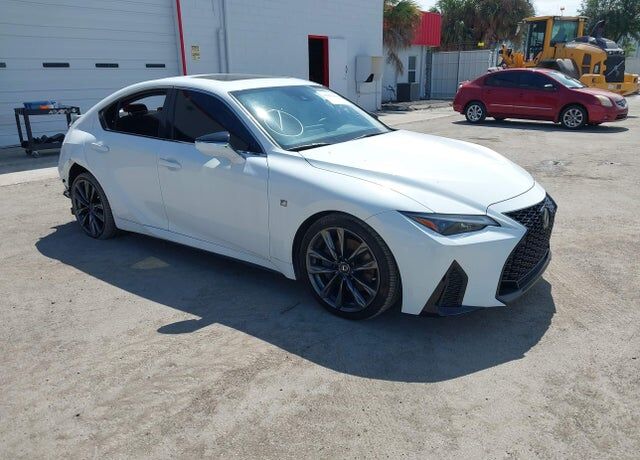 2023 LEXUS IS