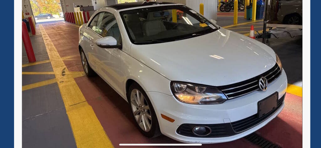 2015 VOLKSWAGEN Eos