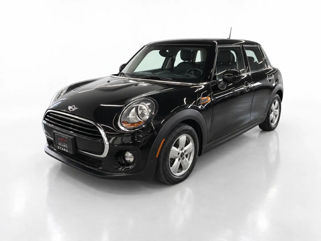 2018 MINI Cooper