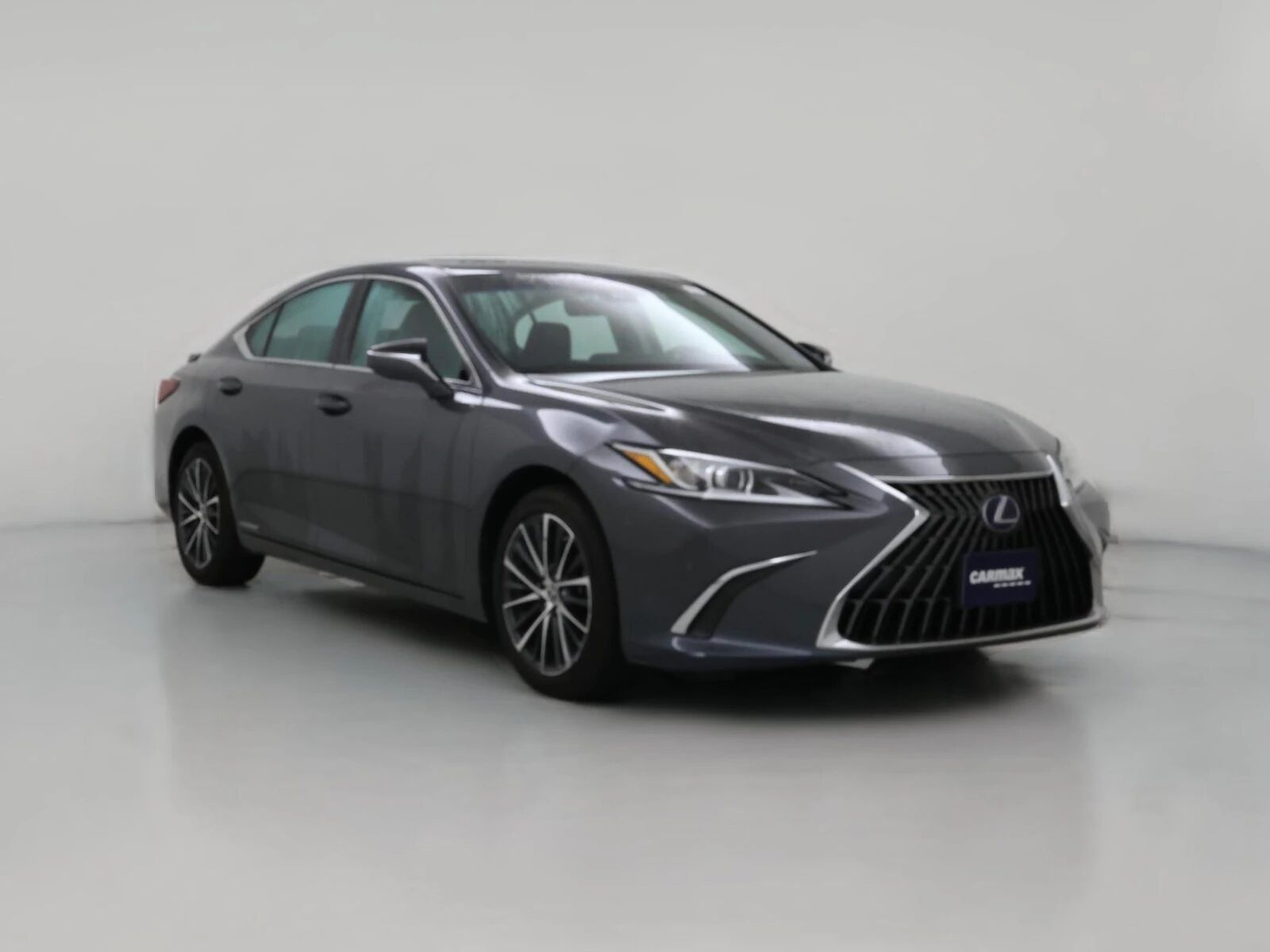 2022 LEXUS ES