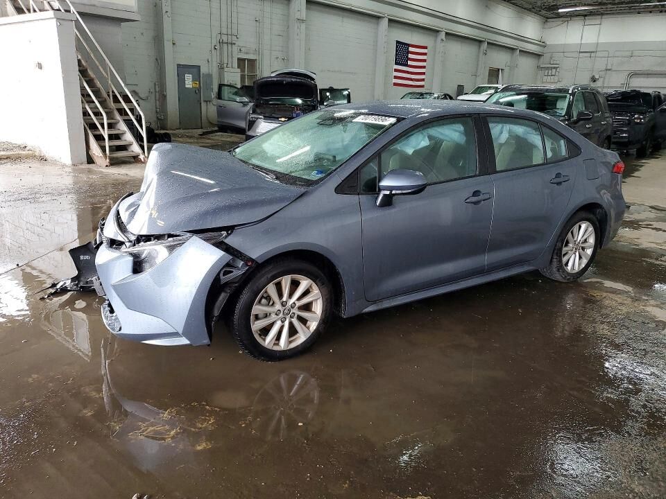 2026 TOYOTA Corolla