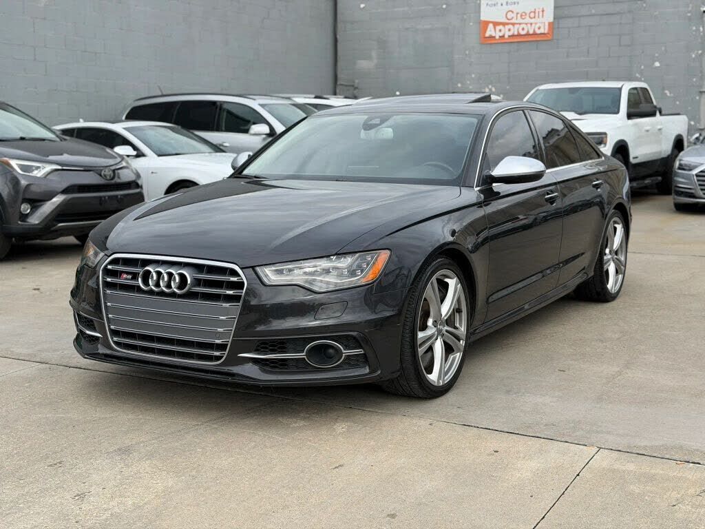 2013 AUDI S6