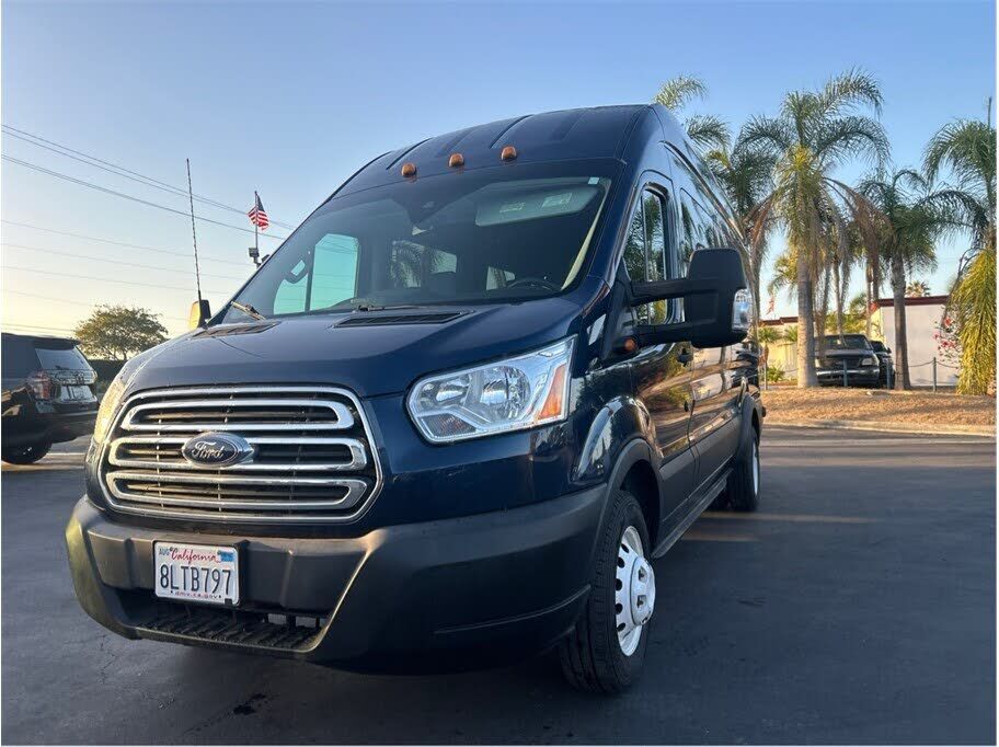 2019 FORD Transit