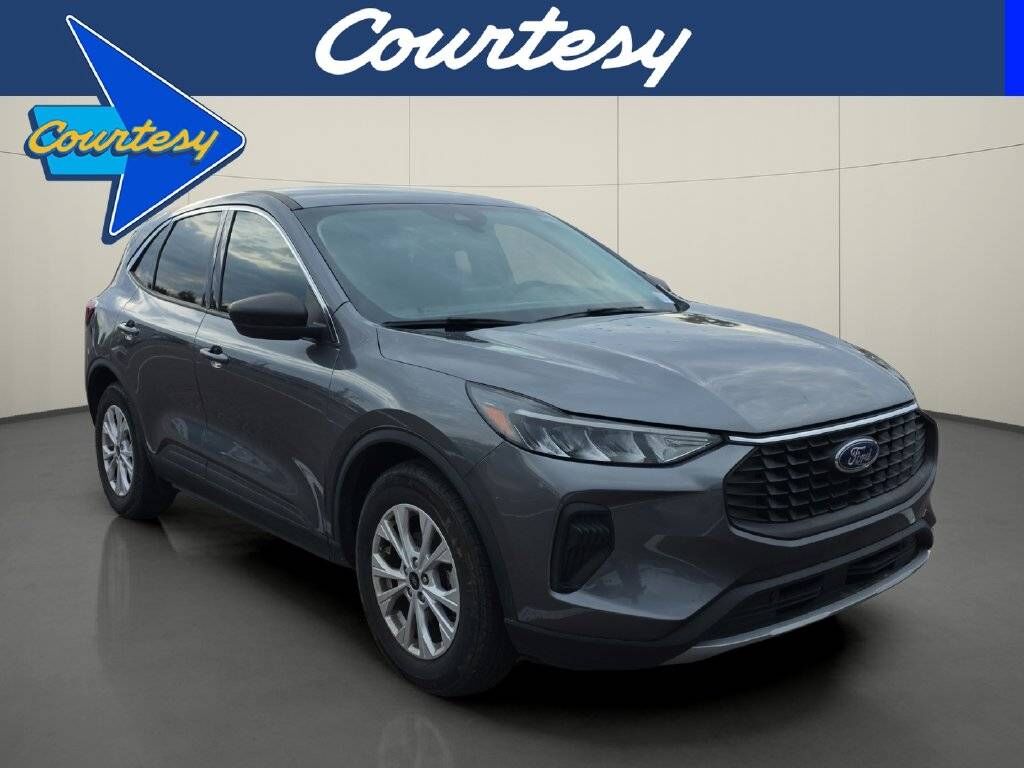 2024 FORD Escape
