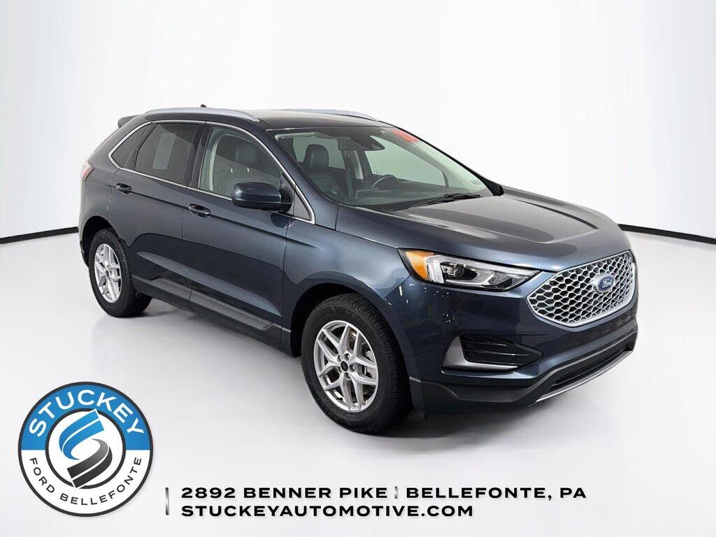 2023 FORD Edge