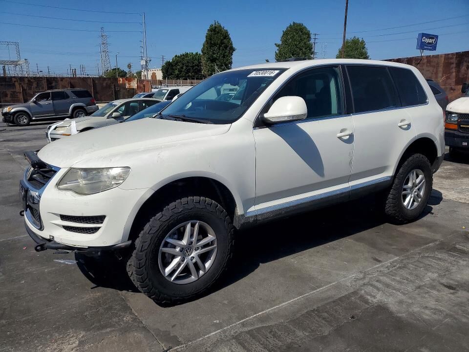 2009 VOLKSWAGEN Touareg