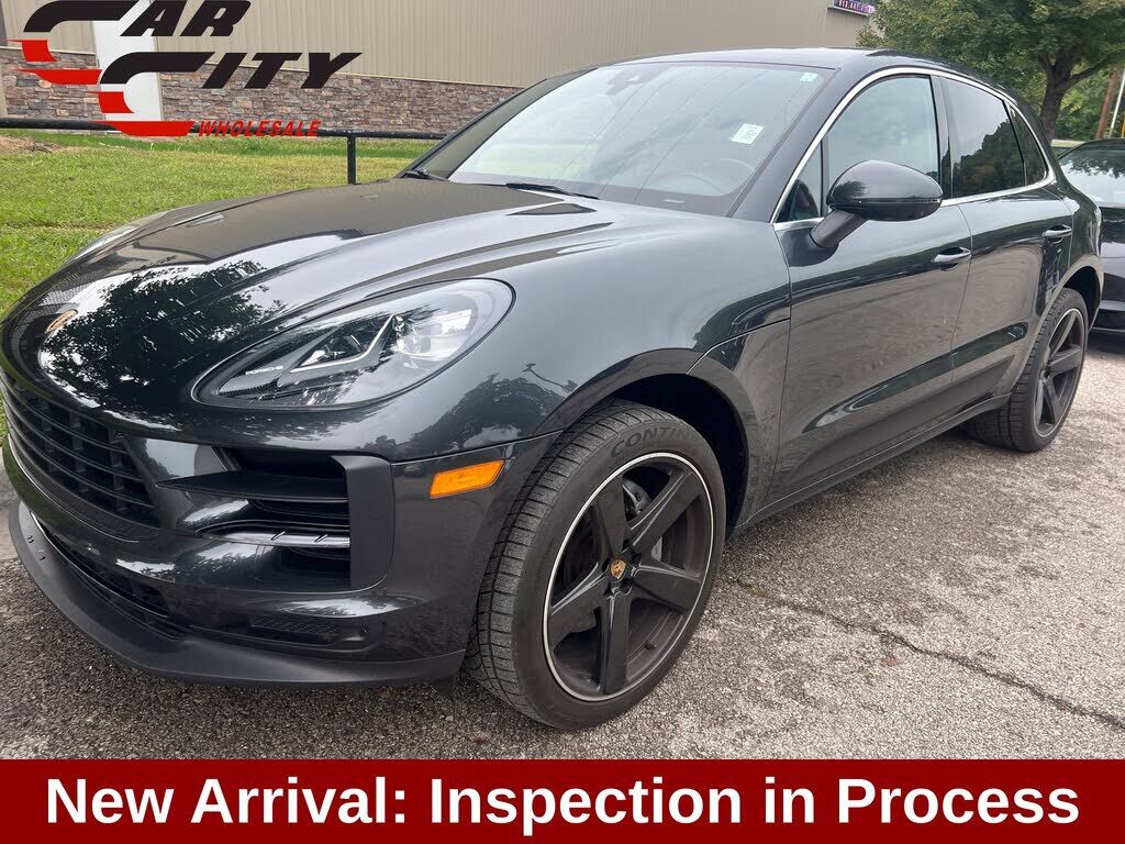 2021 PORSCHE Macan