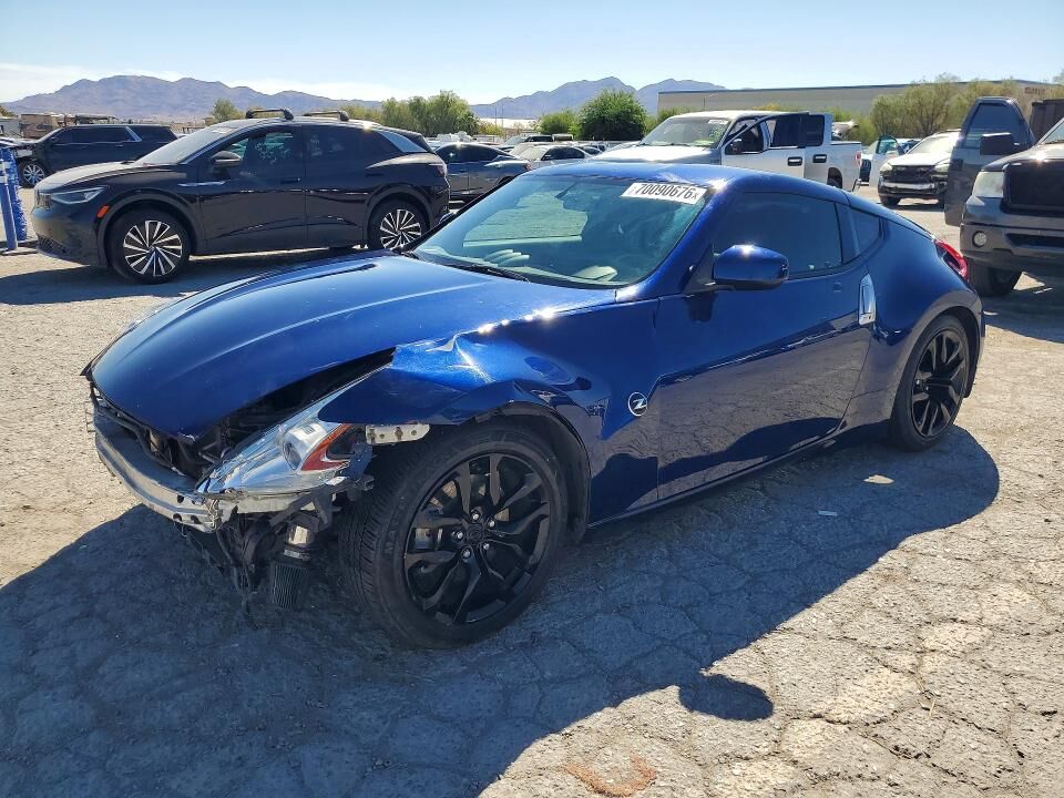 2016 NISSAN 370Z