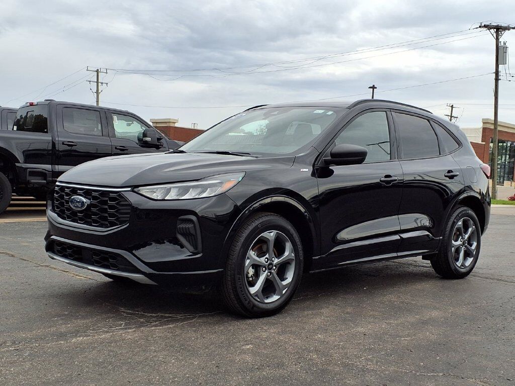 2024 FORD Escape