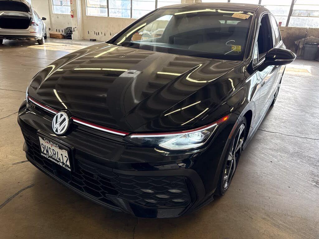 2025 VOLKSWAGEN Golf GTI