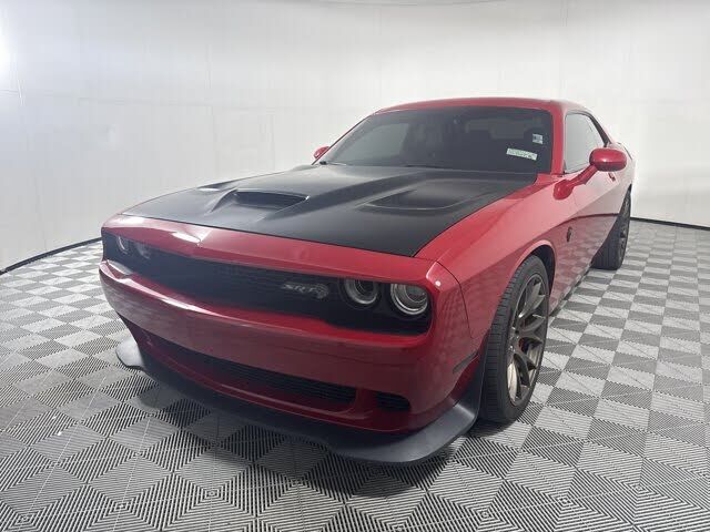 2016 DODGE Challenger