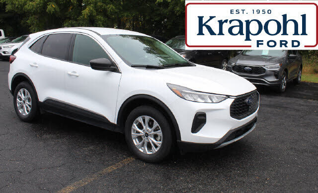 2023 FORD Escape