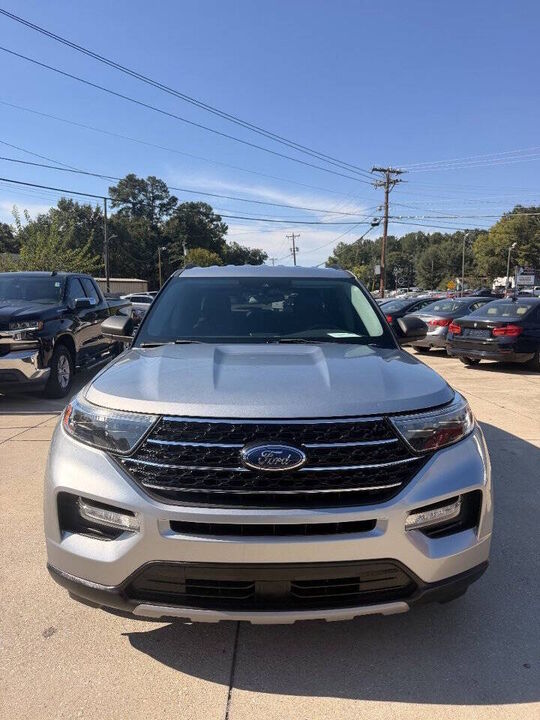 2020 FORD Explorer