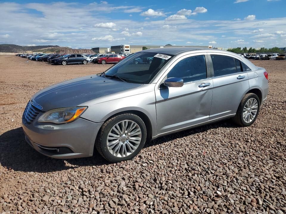 2013 CHRYSLER 200