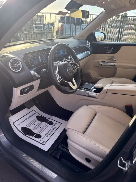 2021 Mercedes-Benz GLB-Class