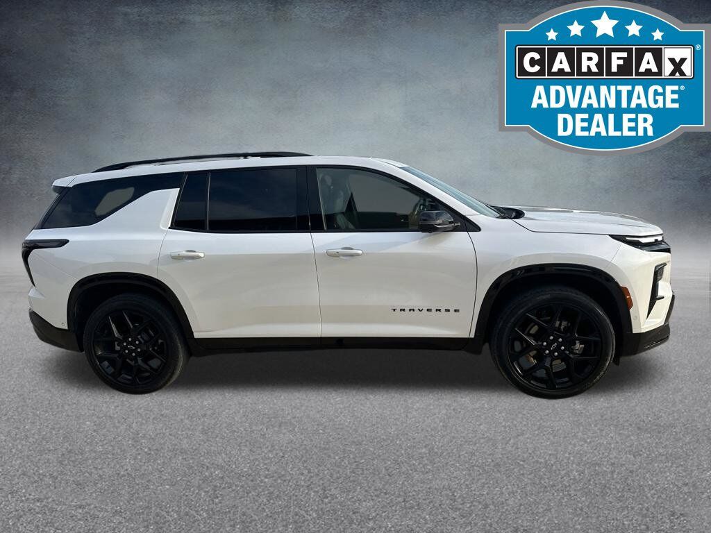 2025 CHEVROLET Traverse