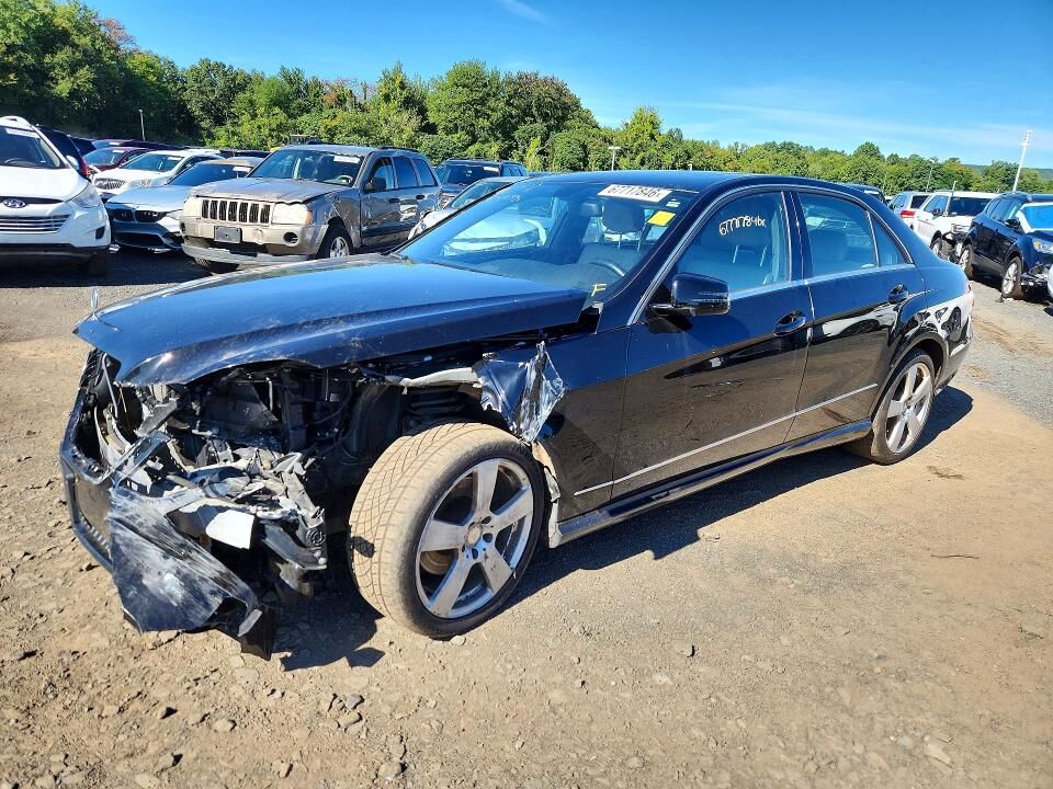 2011 MERCEDES-BENZ E-Class