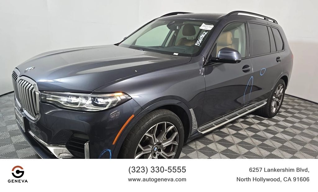 2021 BMW X7