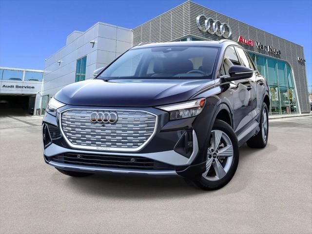 2024 AUDI Q4