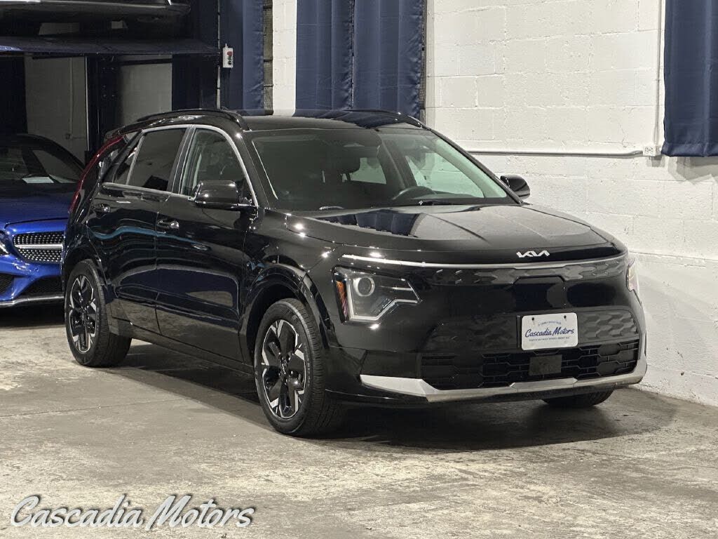 2023 KIA Niro