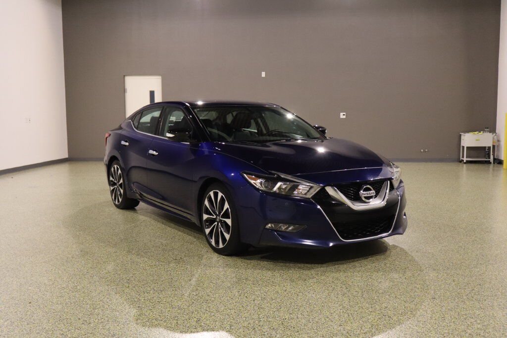 2016 NISSAN Maxima