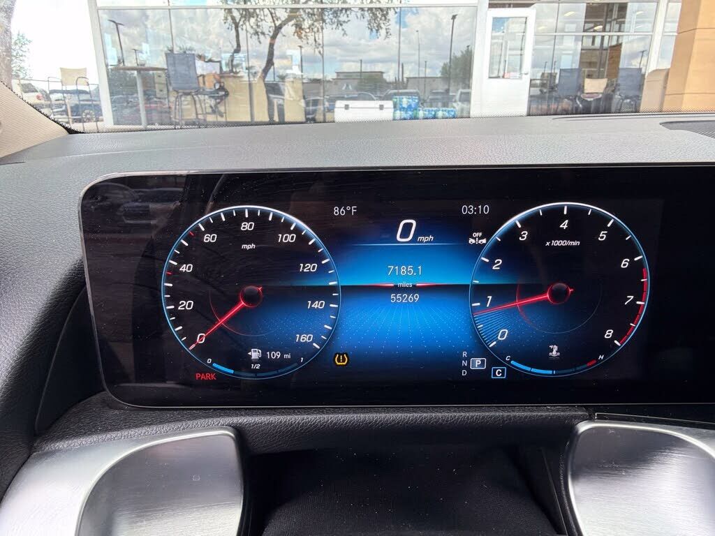 2023 Mercedes-Benz GLB-Class