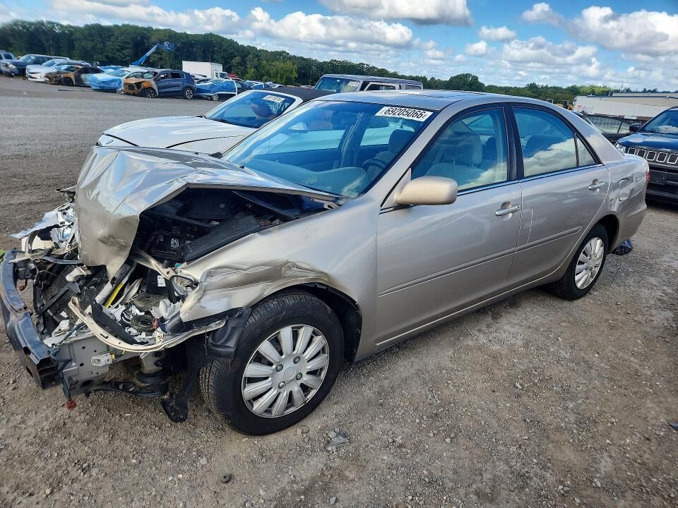 2006 TOYOTA Camry