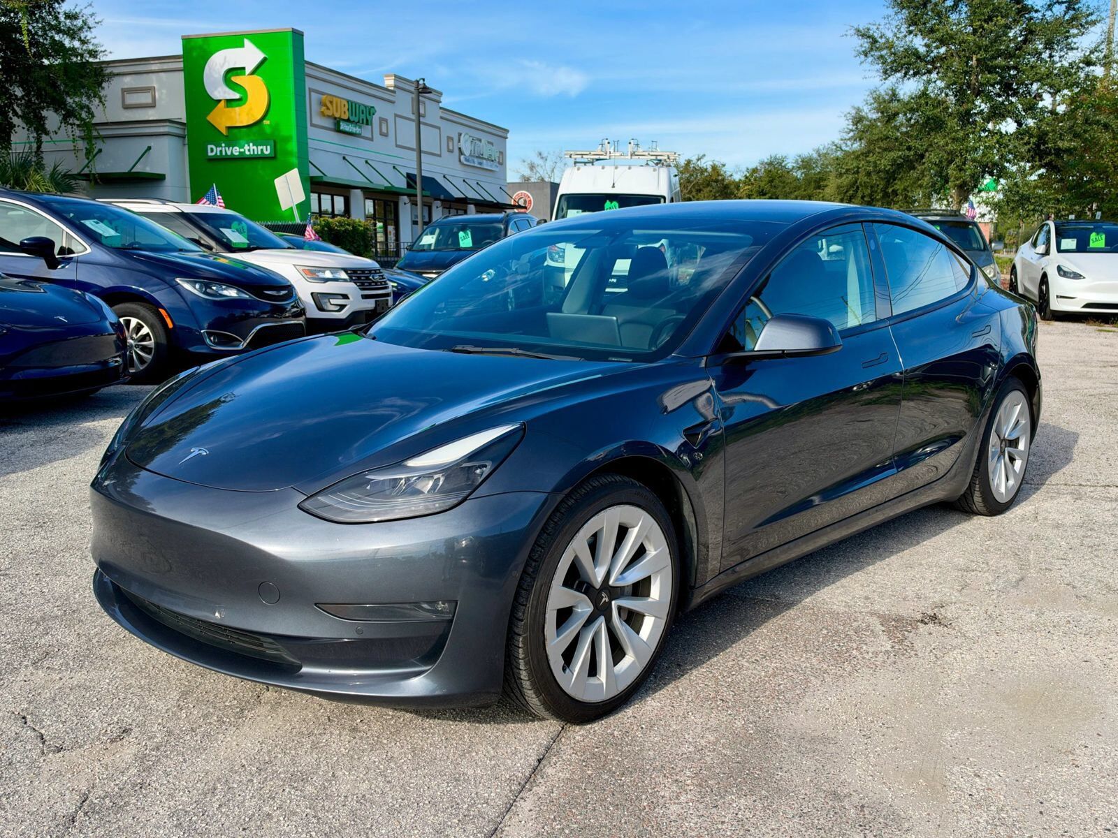 2022 TESLA Model 3