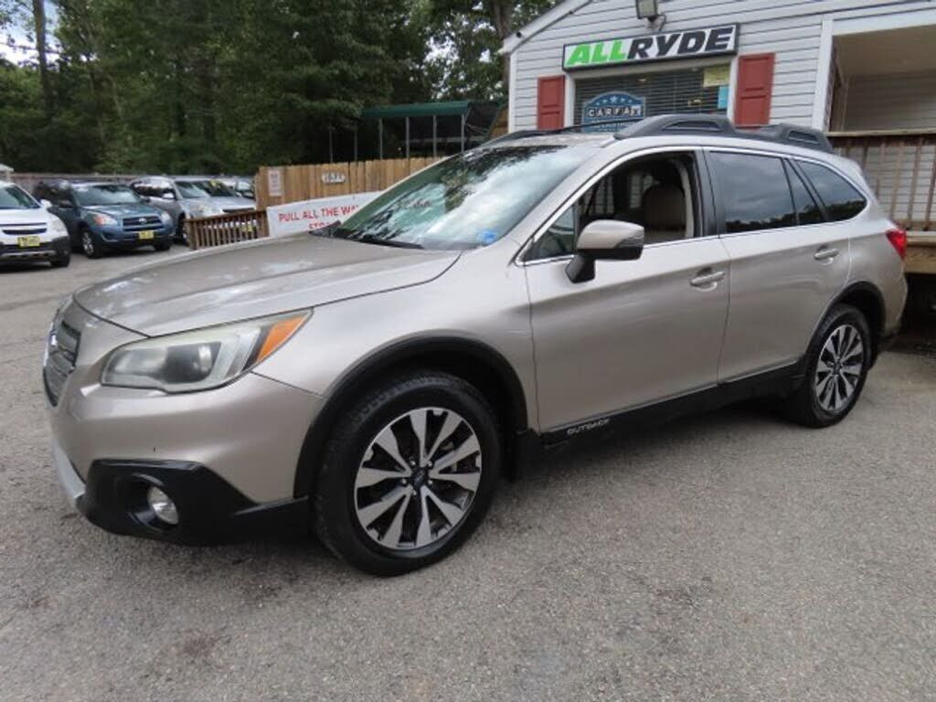 2015 SUBARU Outback