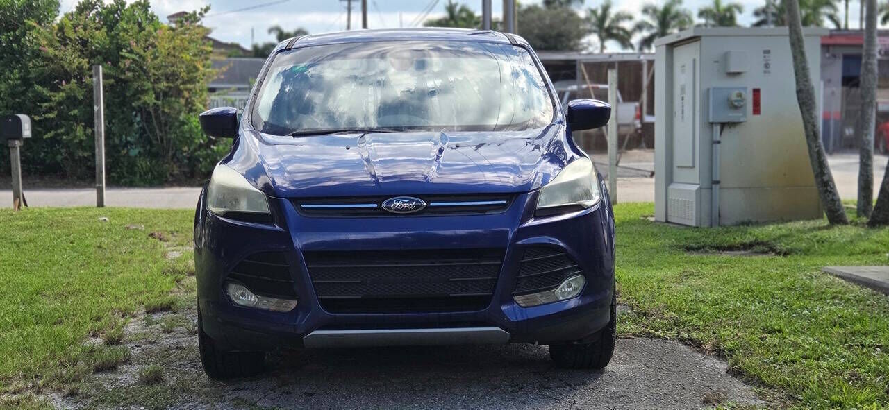 2014 FORD Escape