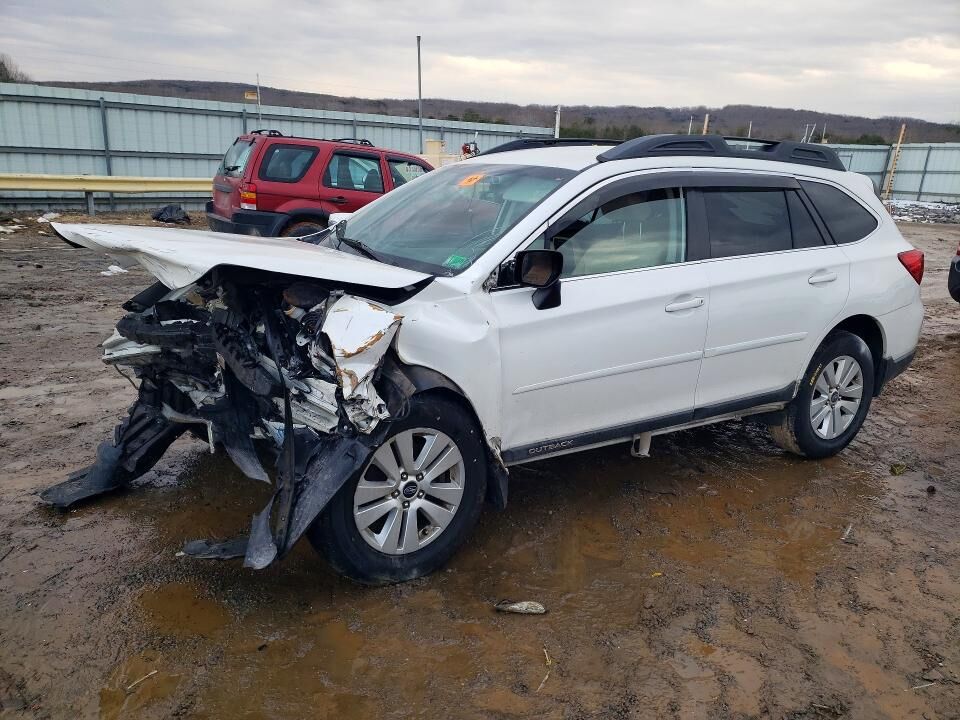 2015 SUBARU Outback