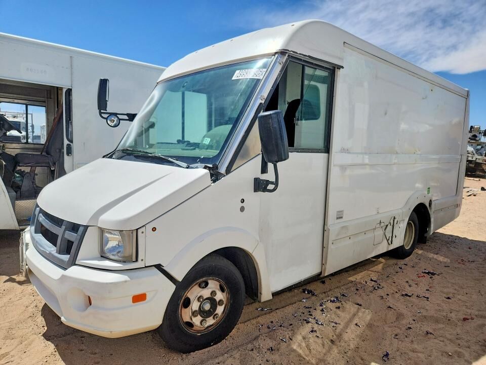 2015 ISUZU NPR/NPR-HD