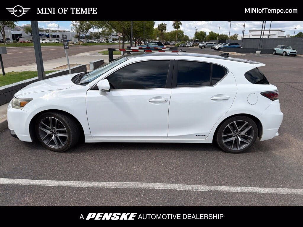 2017 LEXUS CT