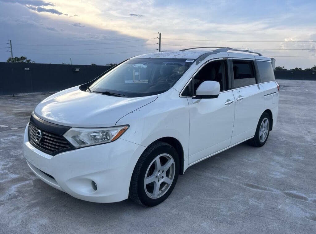 2014 NISSAN Quest