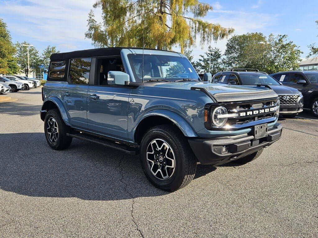 2023 FORD Bronco